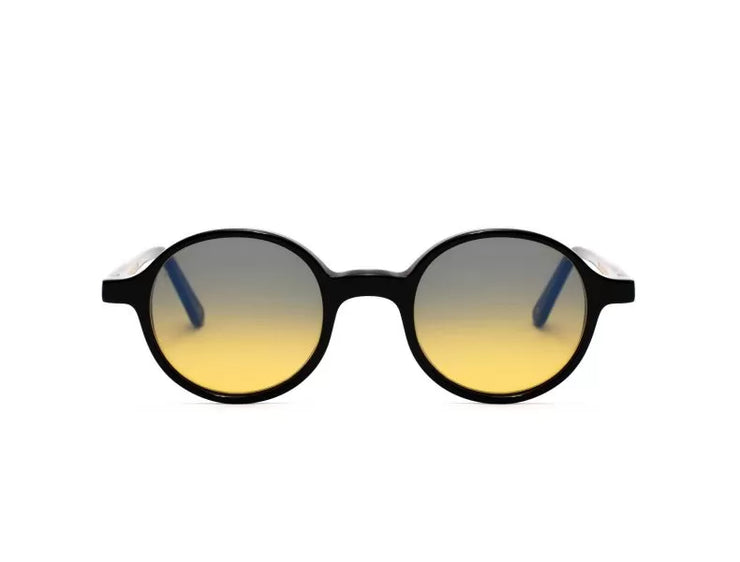LGR Reunion glasses in Black 01/Yellow Gradient Photochromic (base 2).