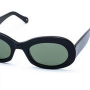 Side view of the LGR Dalia glasses in Black 01/Green g15 (base 2) - zoomed in on frame rim.